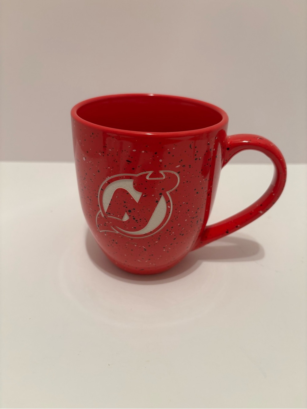 NHL New Jersey Devils 16 Ounce Coffee Mug Cup Speckled Red